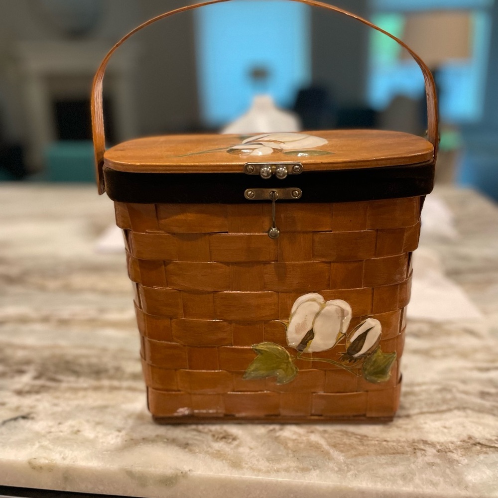 Vintage Basket Purse pristine condition